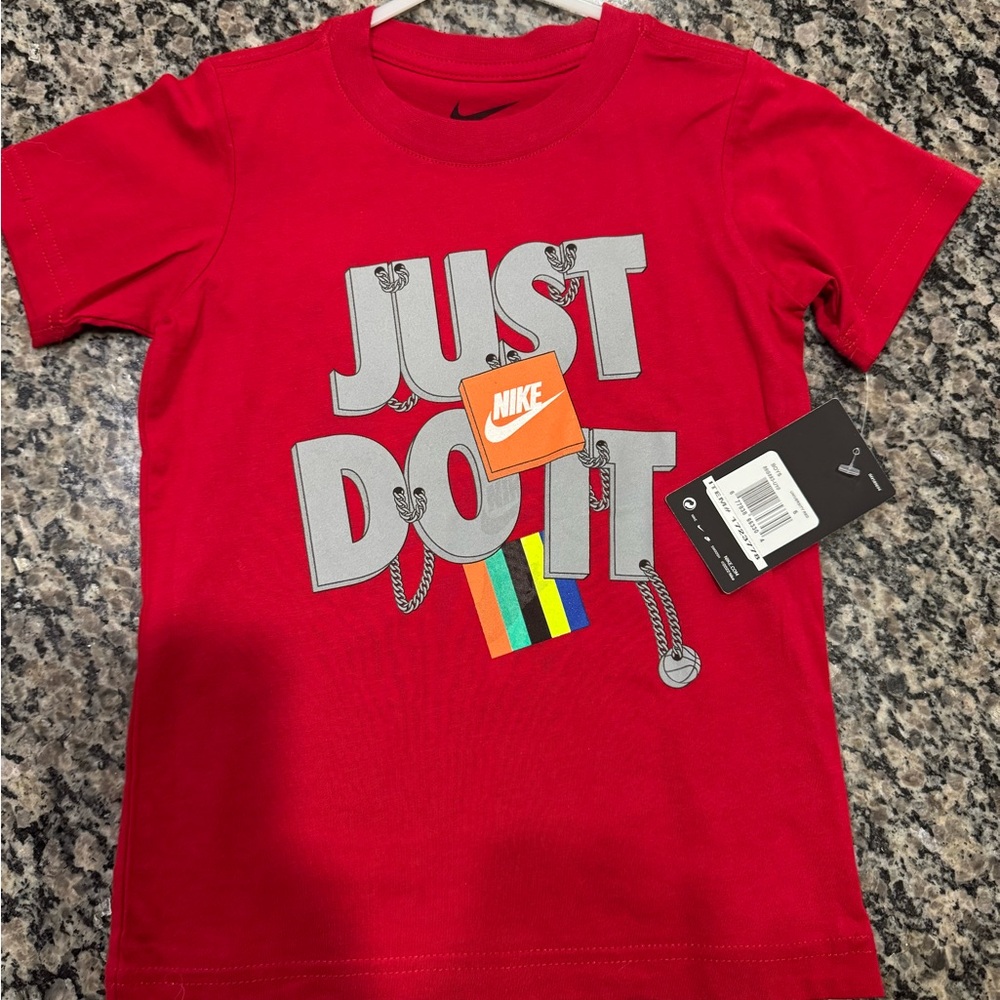 Nike boys T-shirt